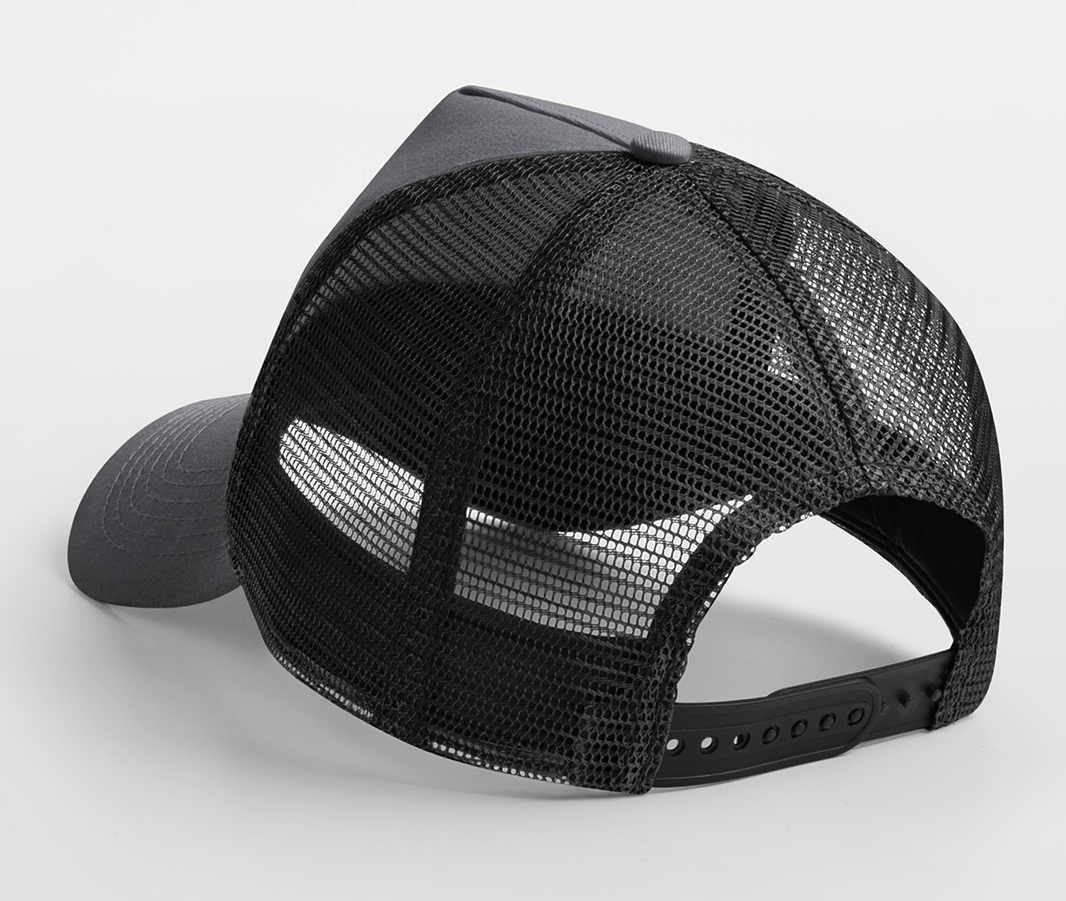SNAPBACK TRUCKER